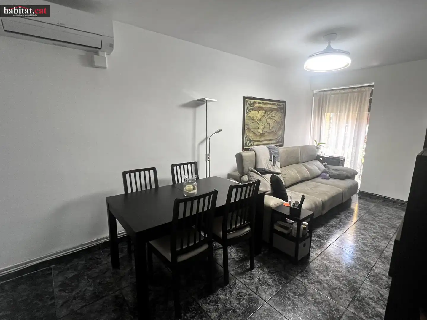Living room of Flat for sale in Vilanova i la Geltrú  with Heating and Balcony