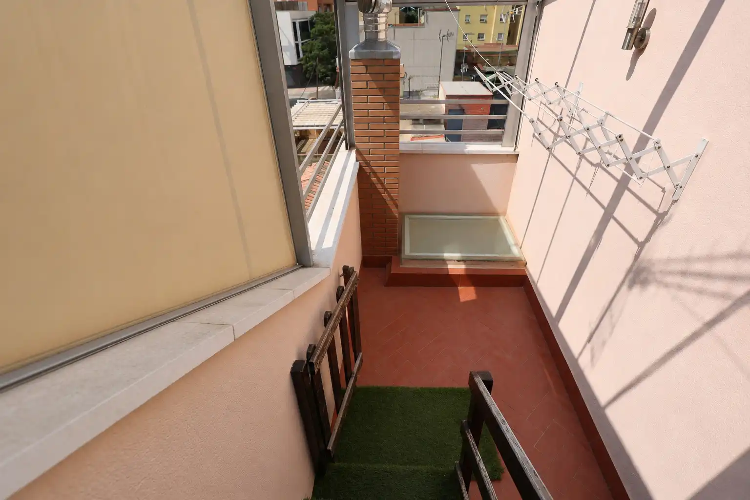 Adosado con terraza en venta en Carrer de Pau Claris, imagen 7