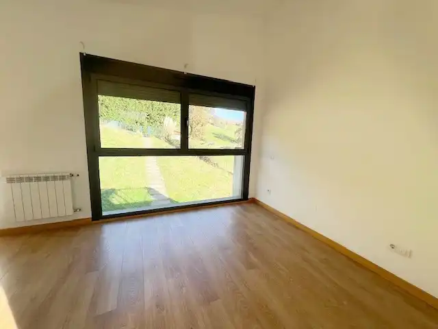 Casa o chalet en venta en Barrio Valmoreda, Oruña