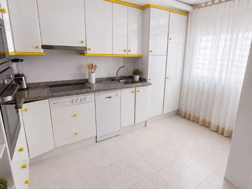 Küche von Wohnung zum Verkauf in Gandia mit Terrasse