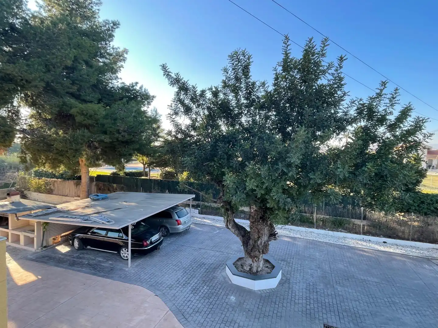 Aparcament de Casa o xalet en venda en Elche / Elx amb Aire condicionat, Jardí privat i Terrassa