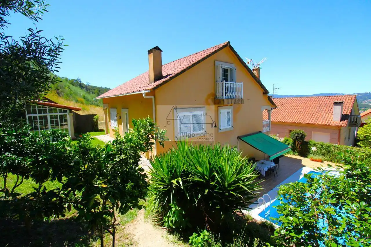 Vista exterior de Casa o chalet en venta en Mos con Calefacción, Jardín privado y Trastero