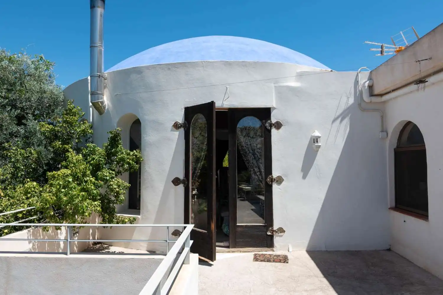 Vista exterior de Finca rústica en venda en Lecrín amb Piscina