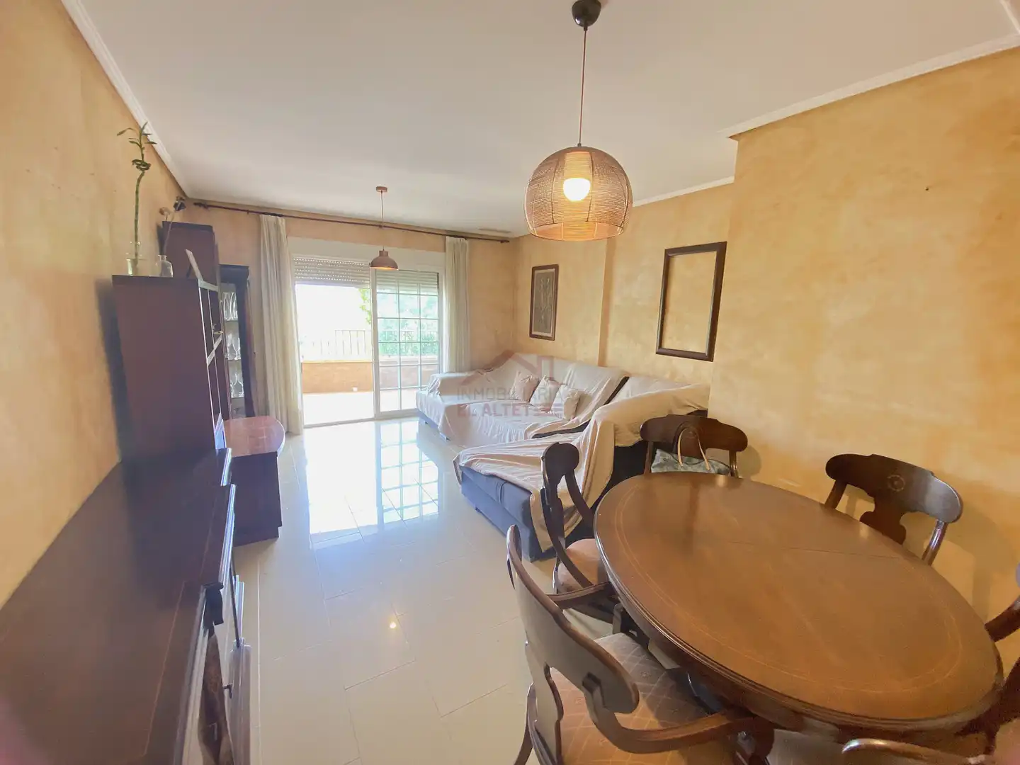 Vista exterior de Piso en venta en Elche / Elx con Aire acondicionado, Calefacción y Horno
