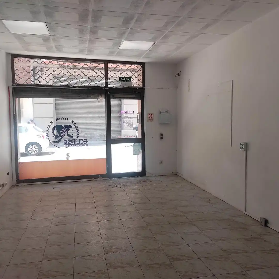 Local comercial en venda a Carrer de Martí i Julià, imagen 11