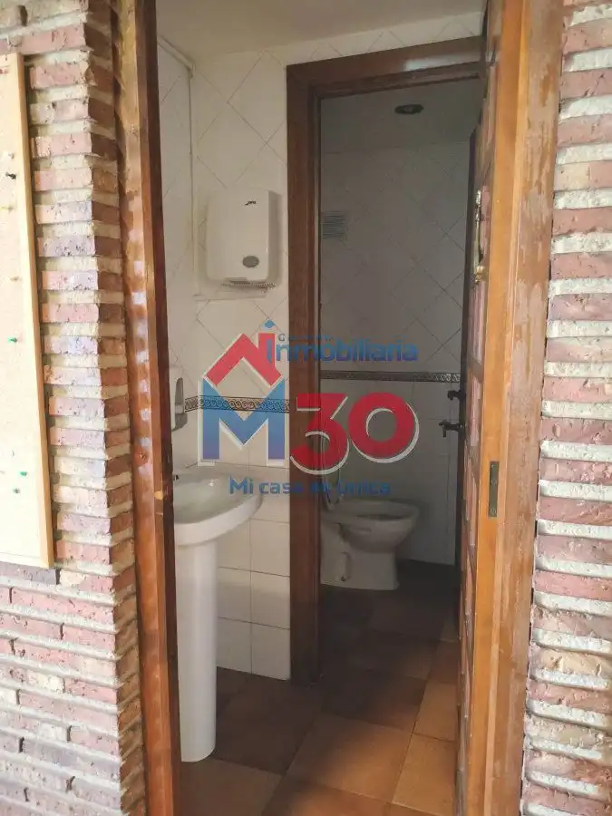 Bathroom of Commercial properties for sale in Valdegovia / Gaubea