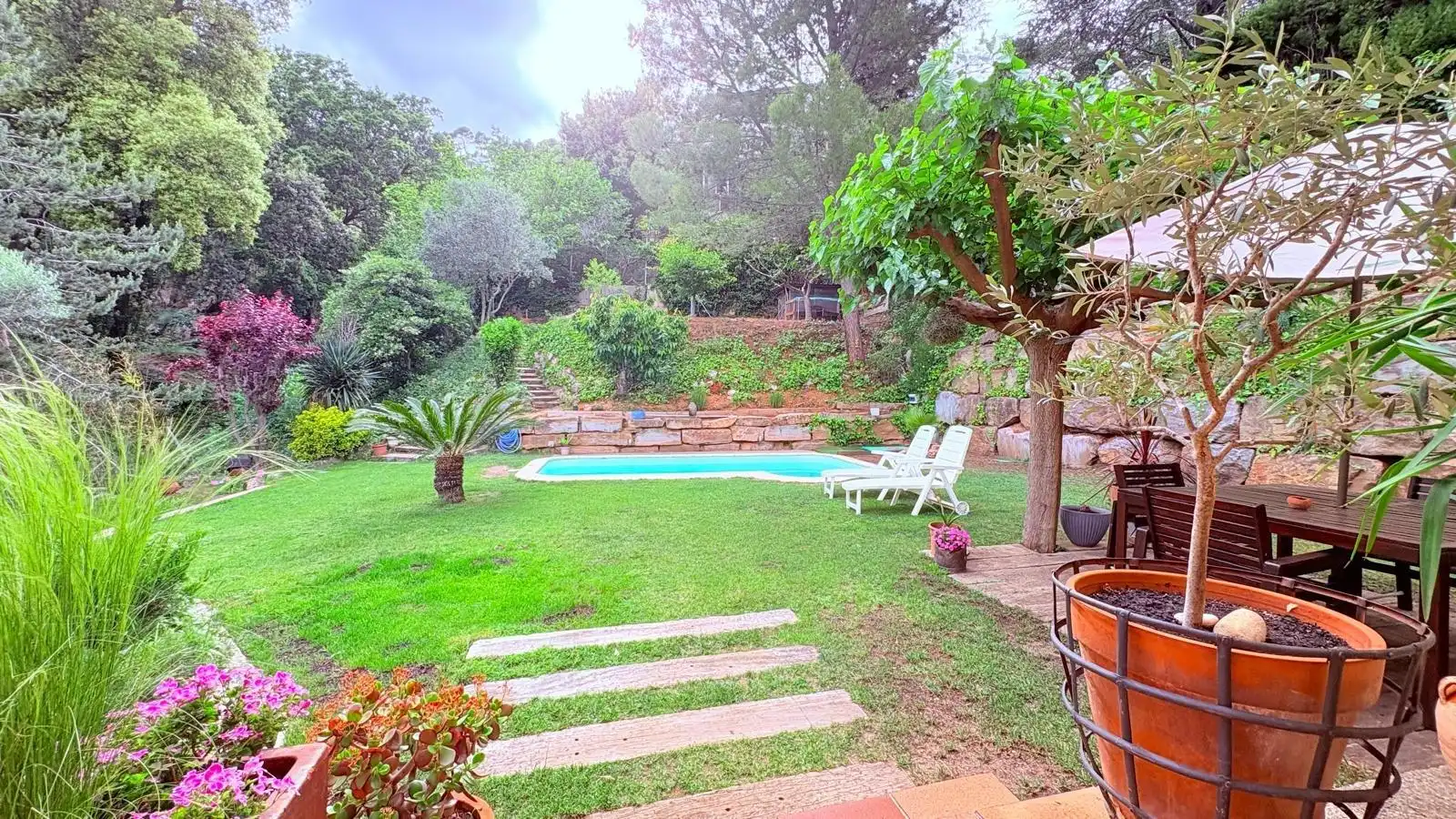 Jardí de Casa o xalet en venda en Castellar del Vallès amb Calefacció, Jardí privat i Terrassa