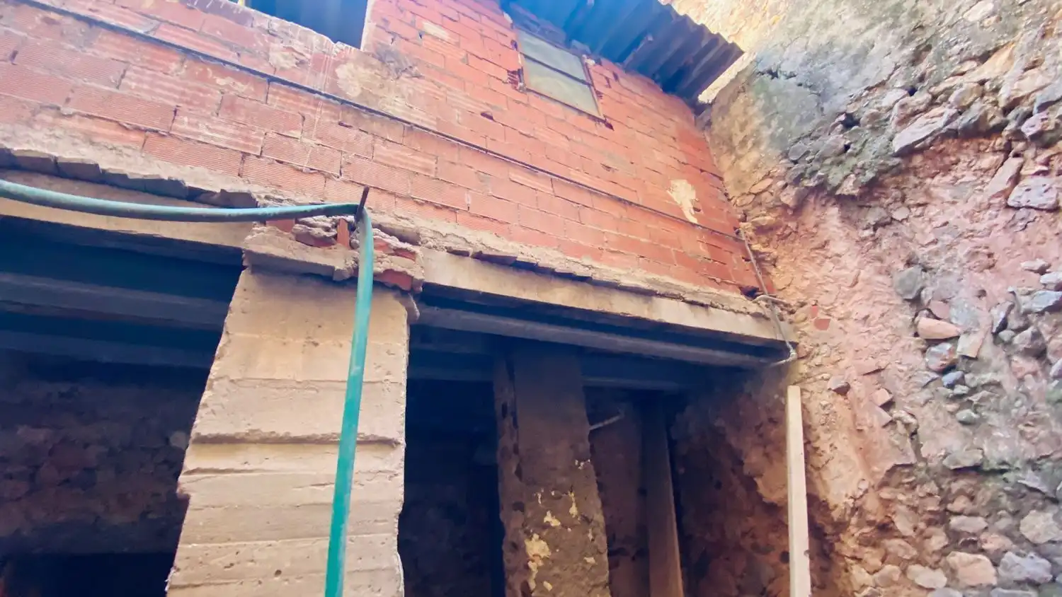 Vista exterior de Finca rústica en venda en Toga amb Terrassa