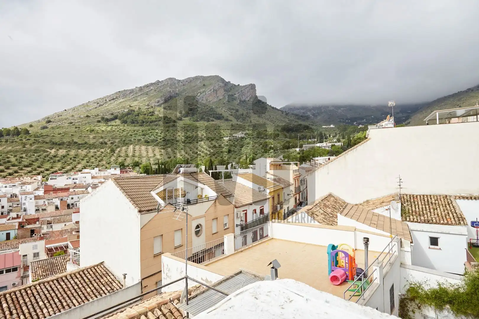 Vista exterior de Casa o xalet en venda en Jaén amb Aire condicionat, Calefacció i Terrassa