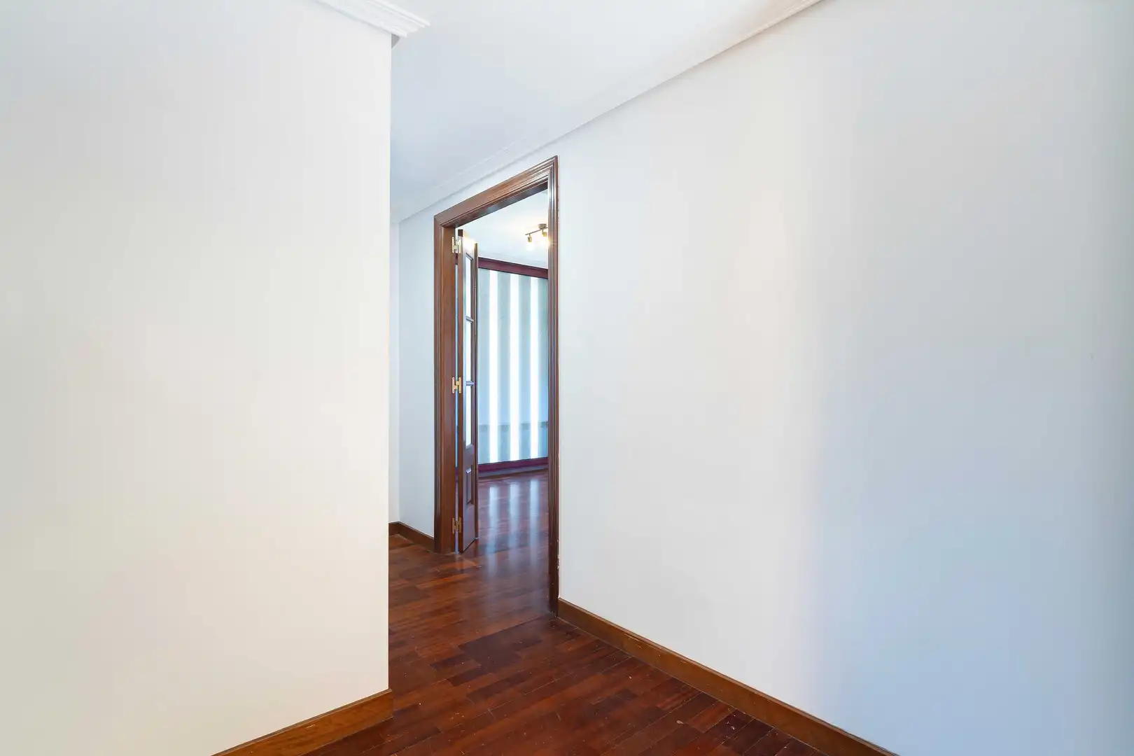Dúplex en venta en Oleiros con Calefacción, Trastero y Piscina