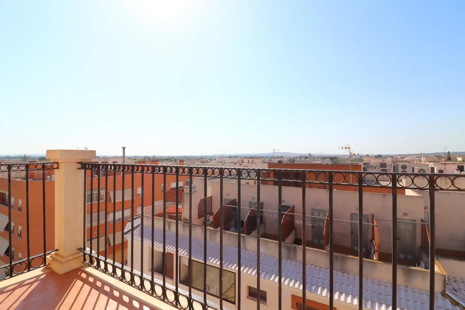Apartament amb terrassa en venda a Almoradí