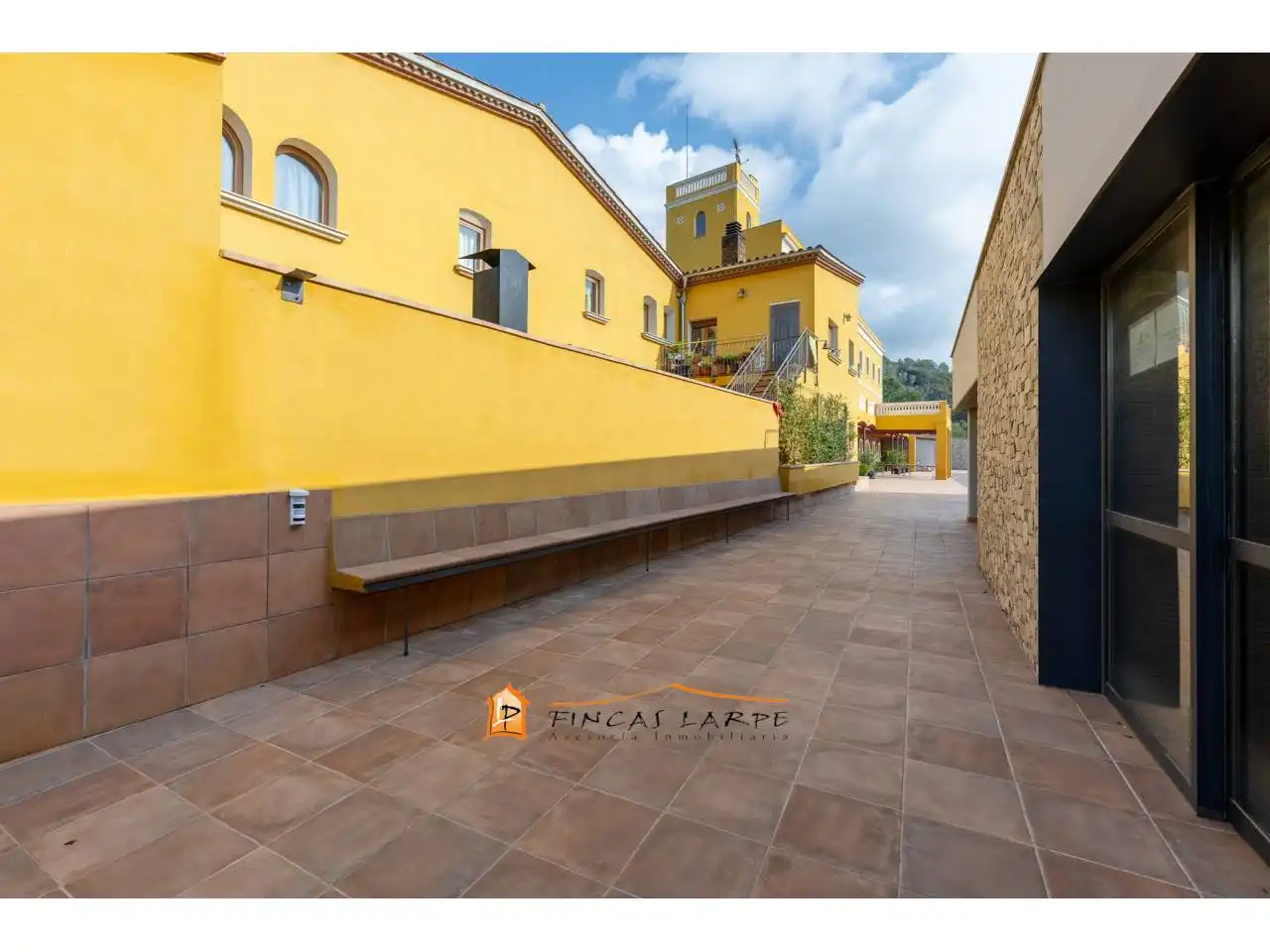Country homes for rent in Les Grases