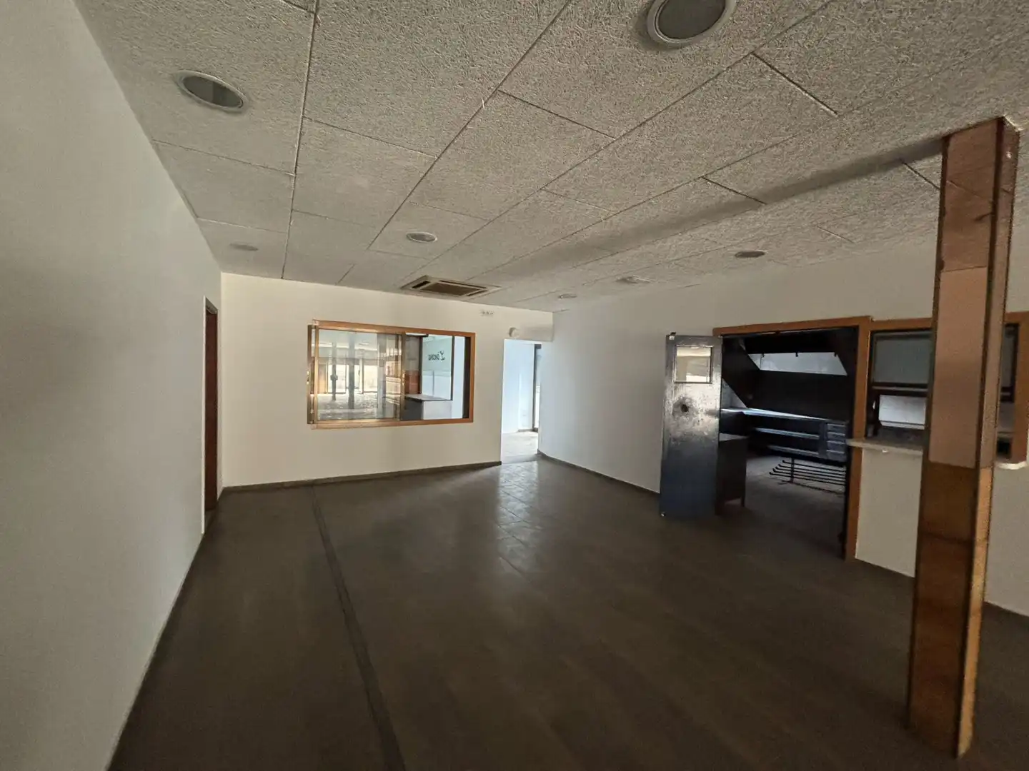 Local comercial en venda a Carrer de Joanot Martorell 9, imagen 13