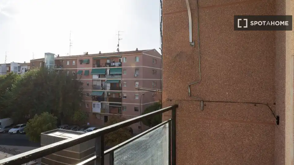 Balcony of Flat for share in Getafe  with Air Conditioner, Heating and Furnished