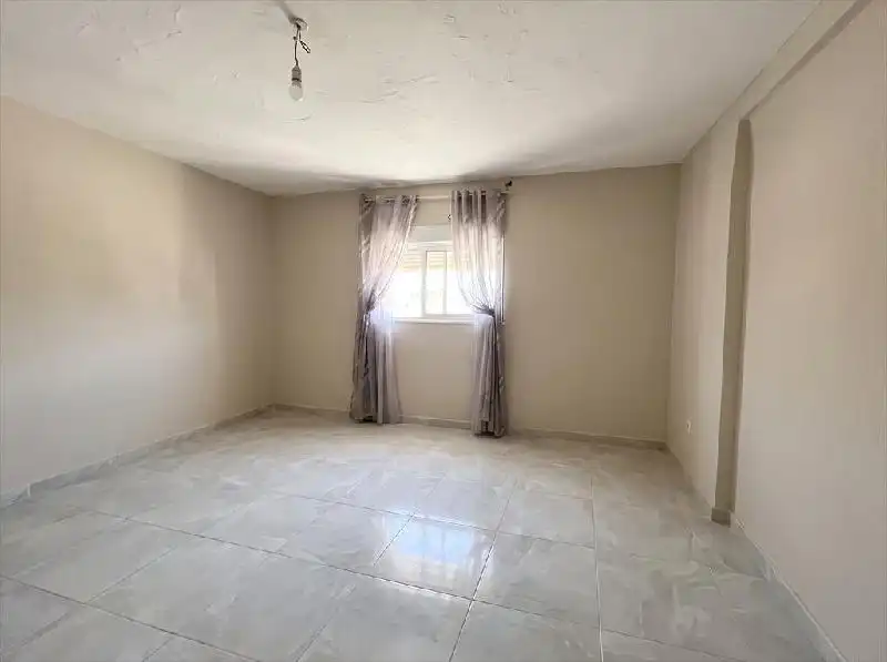 Villa zum Verkauf in Barrio España, imagen 3