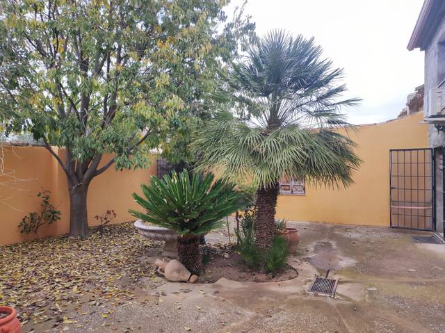 Casa-chalet en Venta en Tobarra