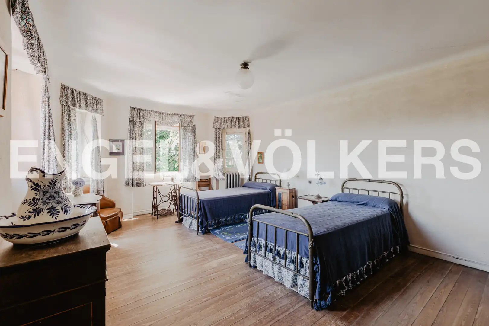 Habitación de Casa o chalet en venta en Gijón  con Calefacción, Jardín privado y Terraza