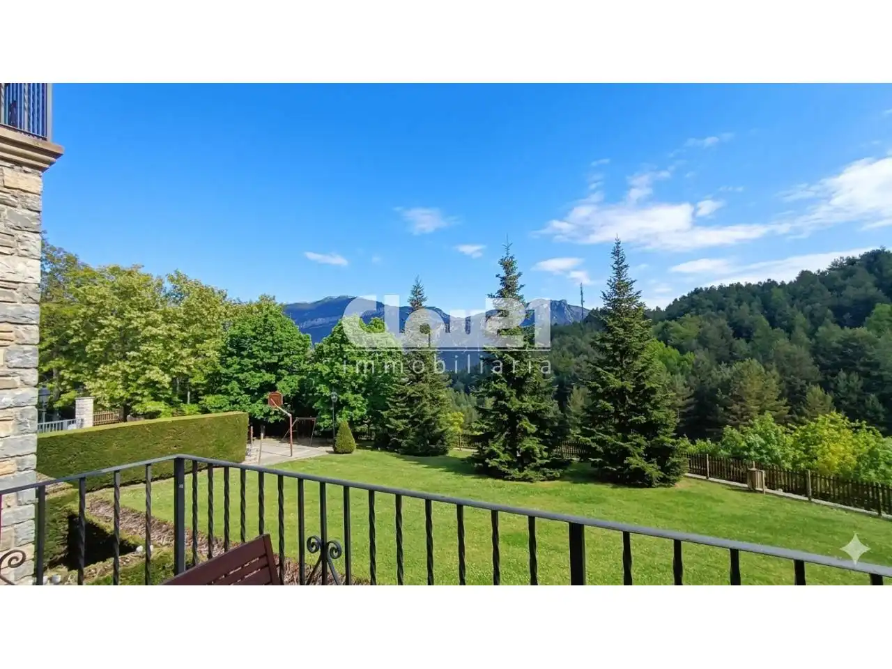 Garden of Apartments for sale in Cercs  with Furnished and Balcony