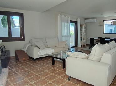 Casa aparellada amb piscina en venda a Benamara - Atalaya