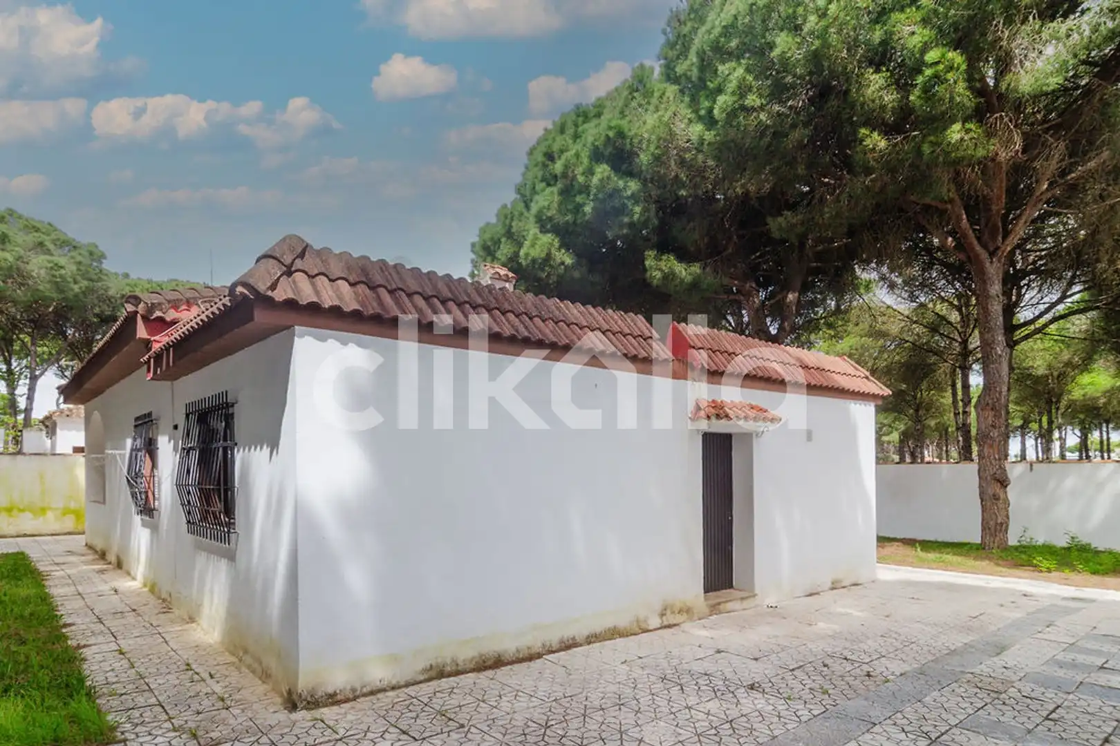 Houses for sale in Las Lagunas - Campano