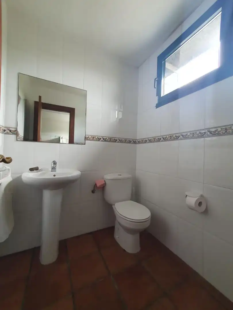 Badezimmer von Haus oder Chalet zum Verkauf in Grado mit Klimaanlage, Heizung und Terrasse
