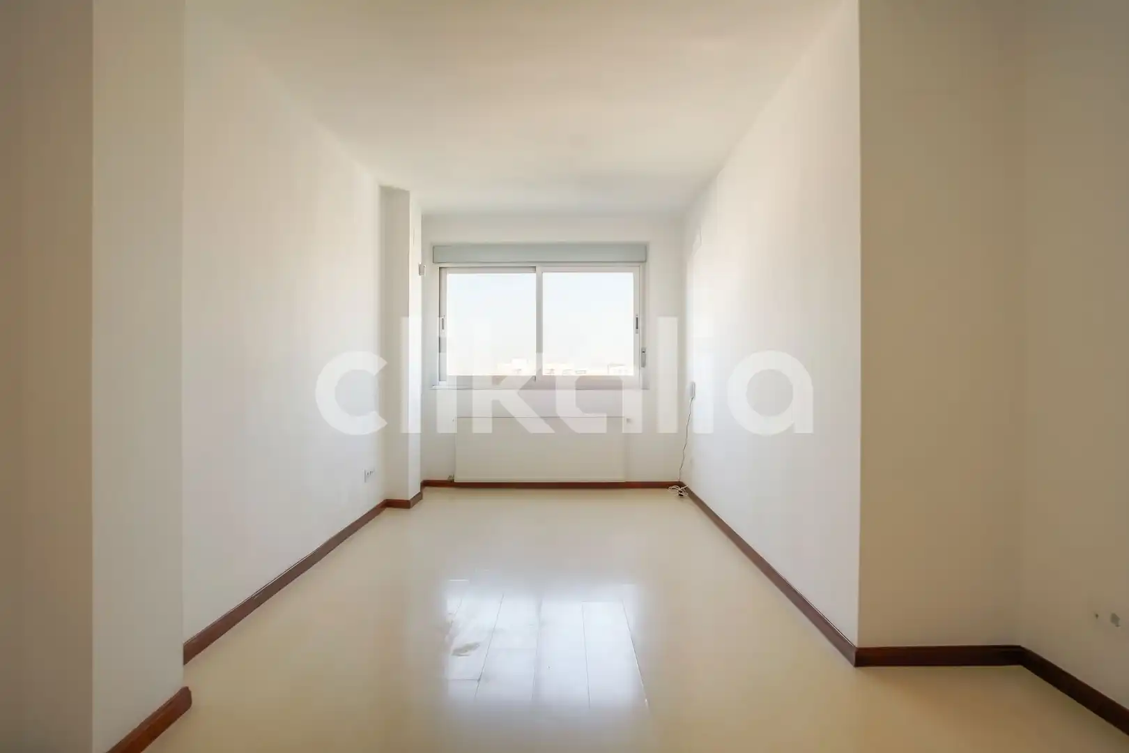 Habitación de Piso en venta en  Madrid Capital con Calefacción, Trastero y Piscina