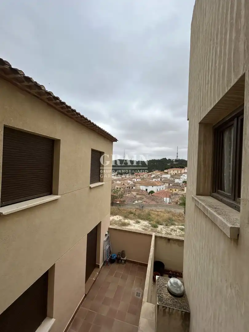 Exterior view of Flat for sale in Chinchilla de Monte-Aragón  with Heating