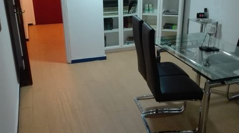 Oficina en Venta y alquiler próxima a la Gran via, 38m2, 2 despachos, recepción, exterior, ascensor, 50 M2, precio de VENTA 50.000, immagine 2