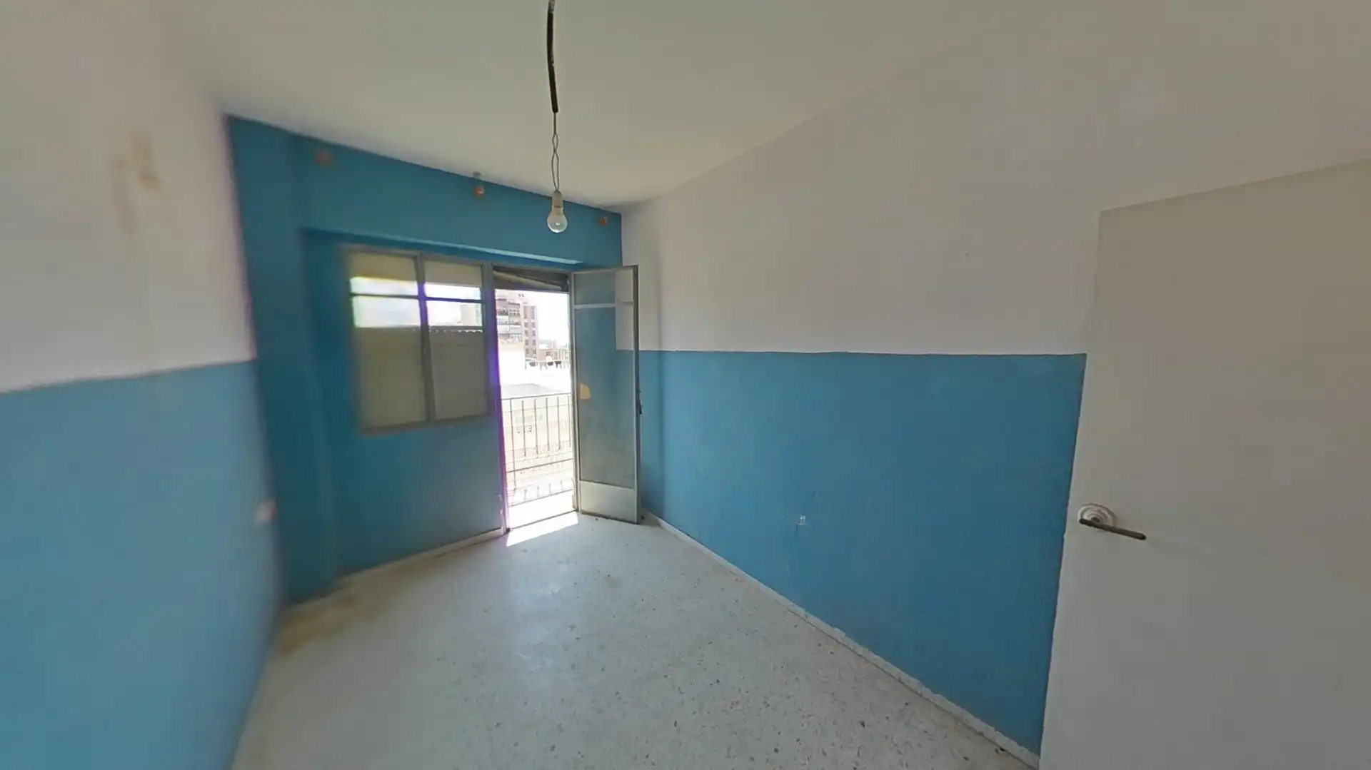 Habitación de Apartamento en venta en Almería