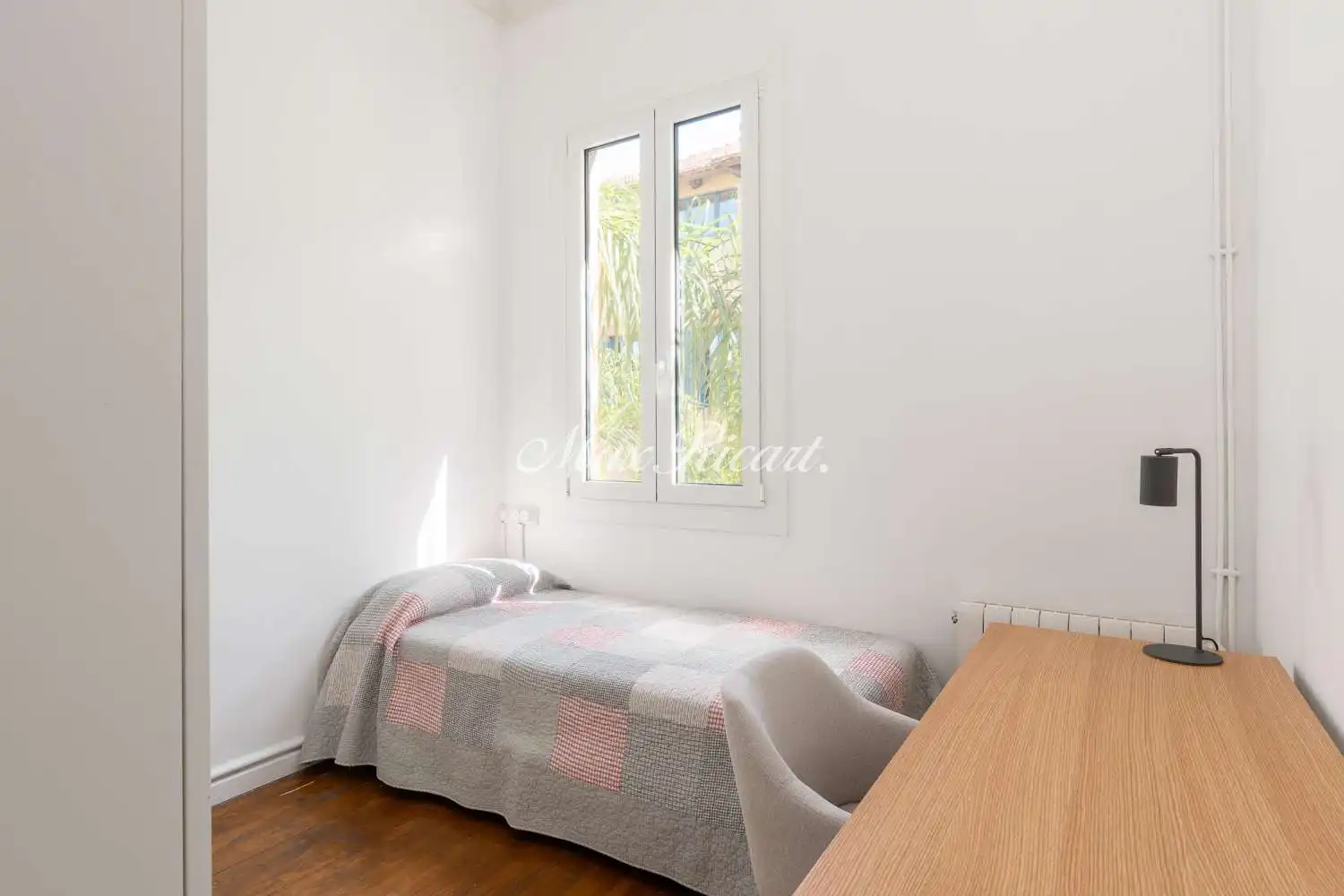 Bedroom of Flat for rent in Barcelona  with Air Conditioner, Heating and Swimming Pool
