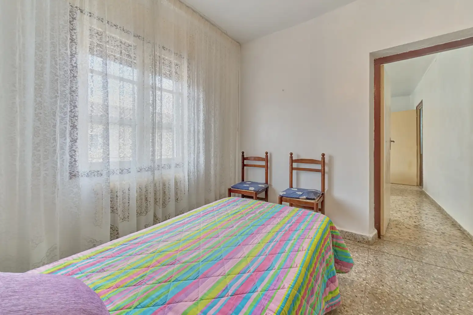 Habitación de Casa adosada en venta en Arguedas con Calefacción, Jardín privado y Terraza