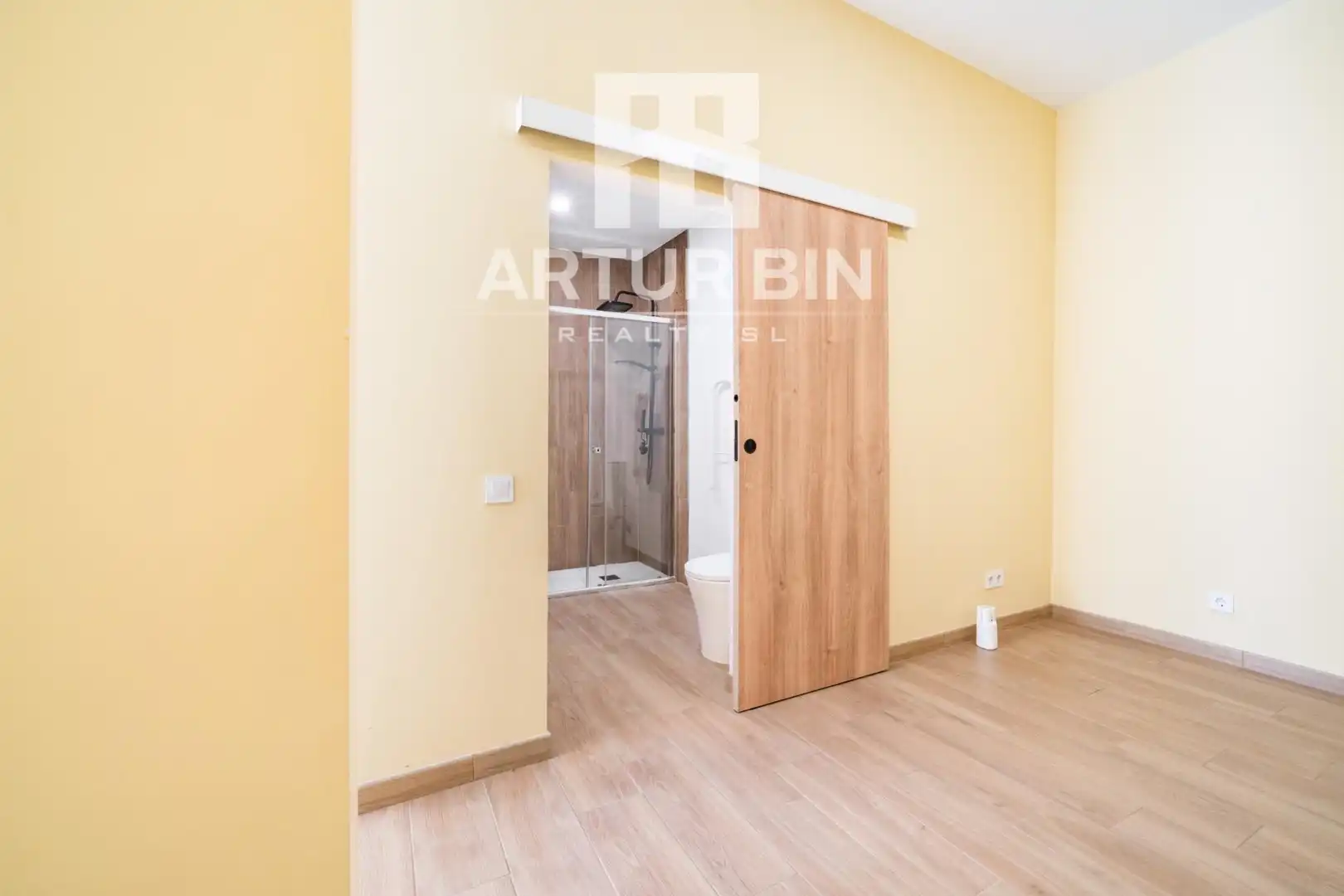 Study for rent in Valencia, Valencia