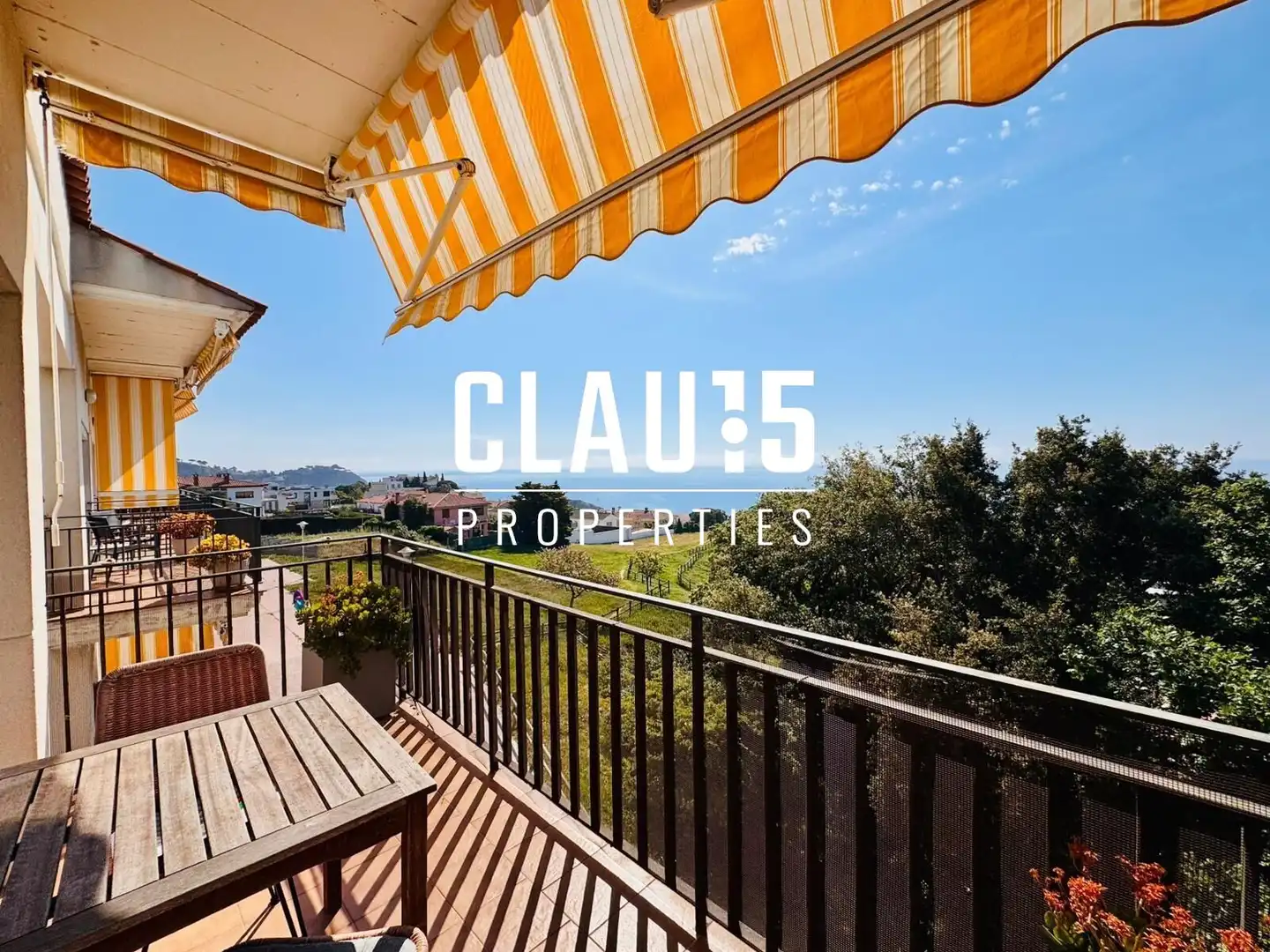 Terrasse von Maisonette zum Verkauf in Blanes mit Klimaanlage, Heizung und Terrasse