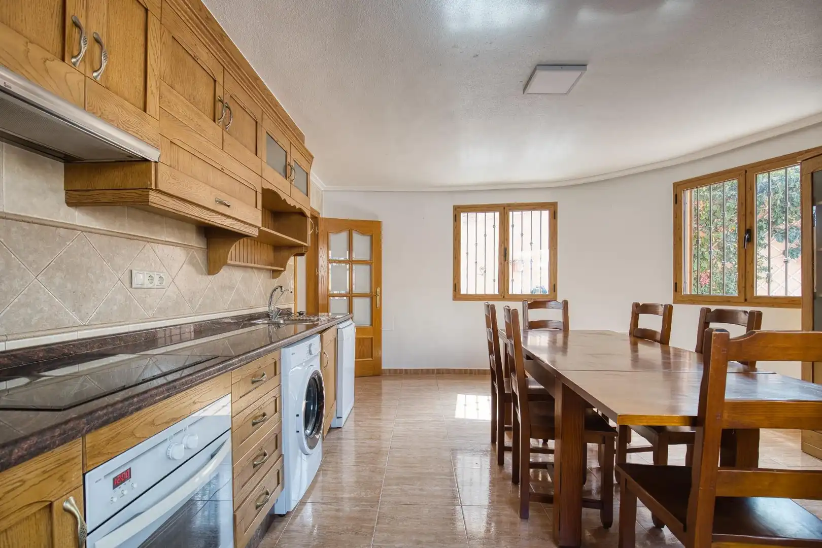 Cocina de Casa o chalet en venta en Torrevieja con Aire acondicionado, Calefacción y Terraza