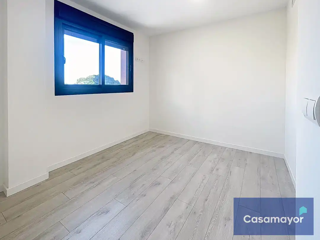 Habitación de Piso de alquiler en Alicante / Alacant con Aire acondicionado, Calefacción y Trastero