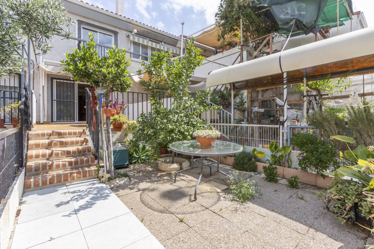 Garden of Single-family semi-detached for sale in Manises  with Air Conditioner, Private garden and Terrace