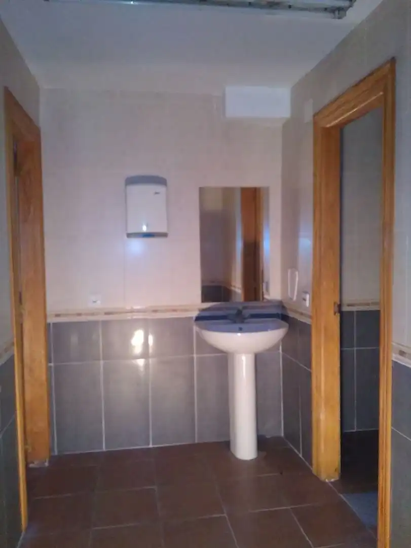 Local comercial de lloguer a Benavente, imagen 10