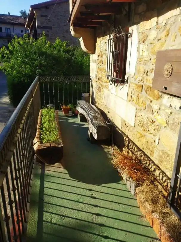 Balcony of Houses for sale in Valle de Manzanedo  with Furnished
