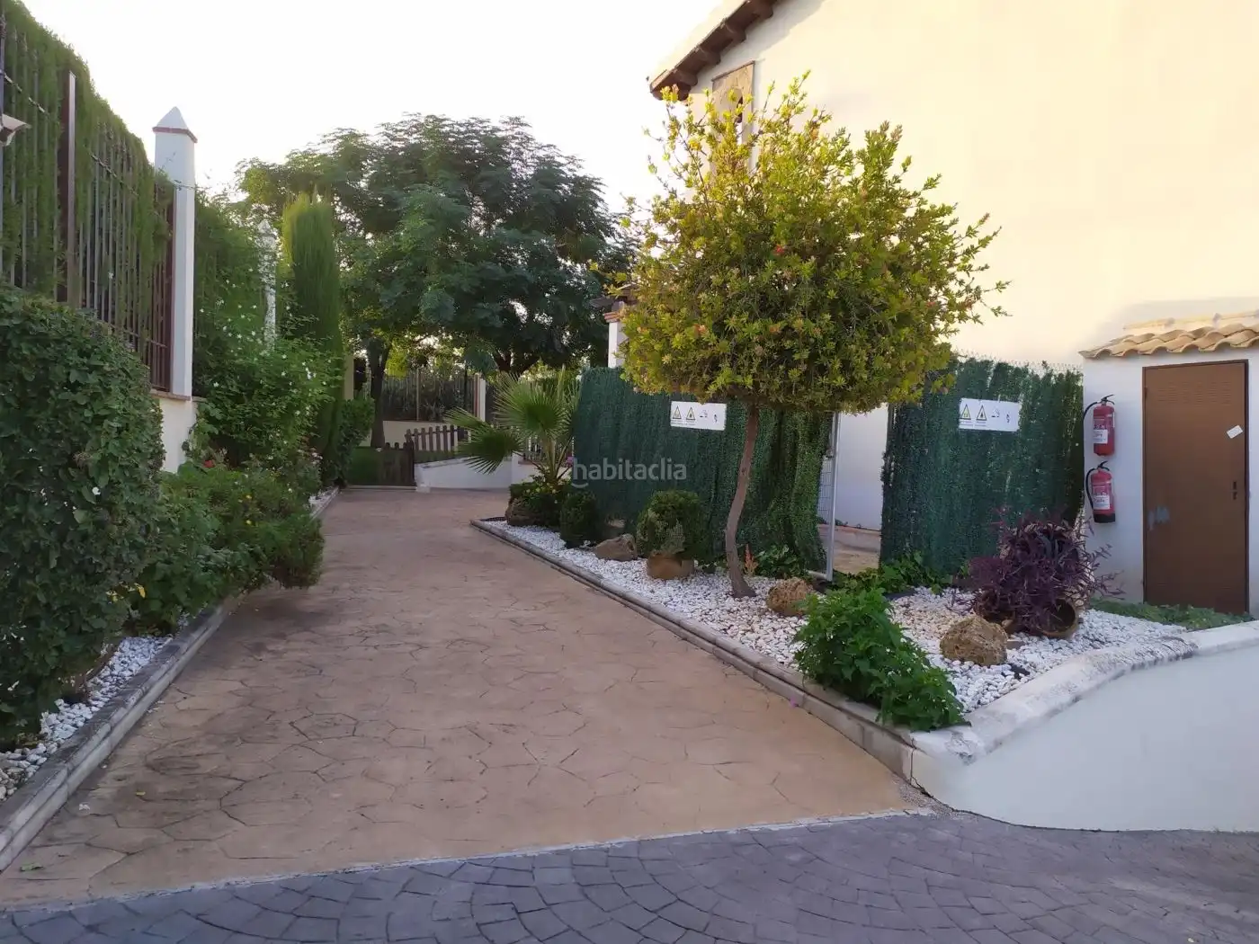 Terraced house with pool for sale in Calle Via Verde 16, imagen 2