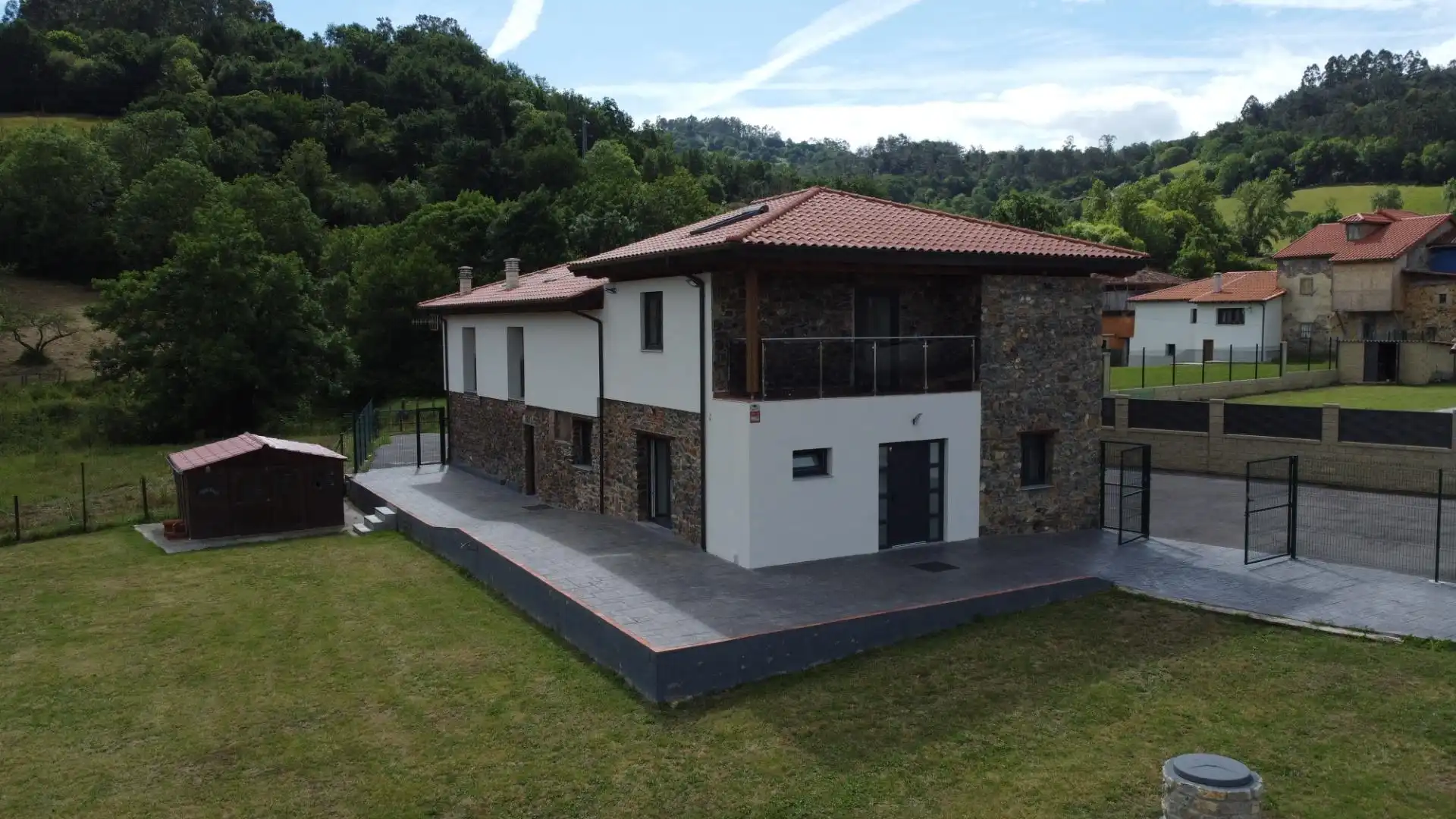 Vista exterior de Casa o chalet en venta en Grado con Calefacción, Terraza y Trastero