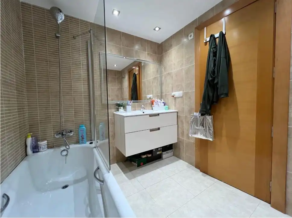 Bathroom of Flat for sale in Altea  with Air Conditioner and Parquet flooring