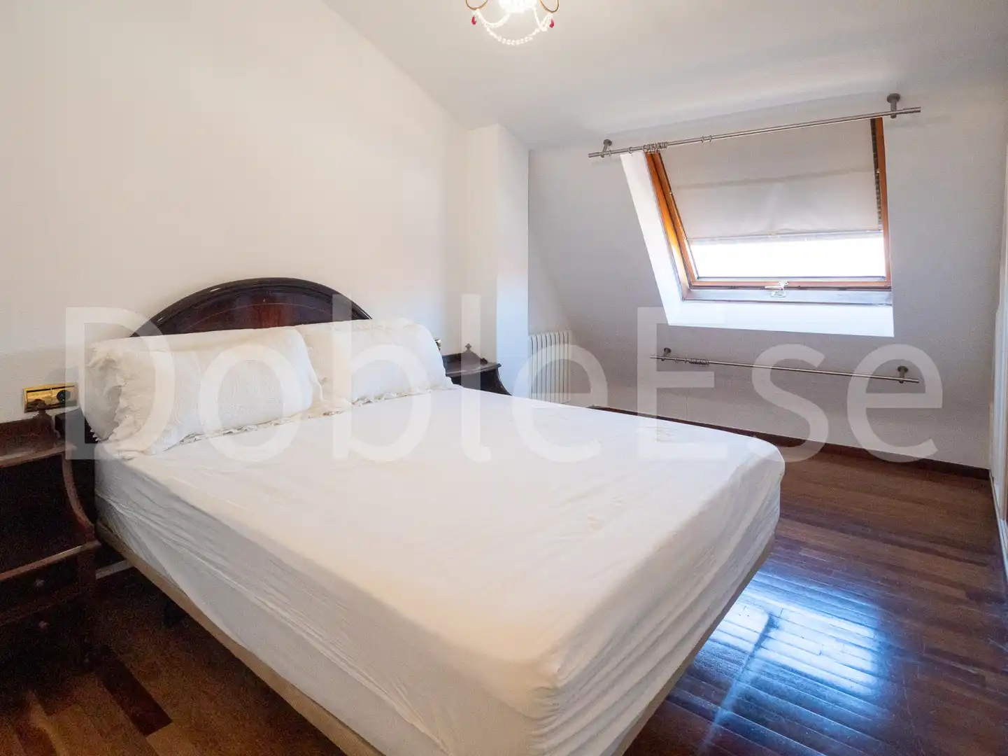 Habitación de Ático de alquiler en Gijón  con Calefacción, Jardín privado y Parquet
