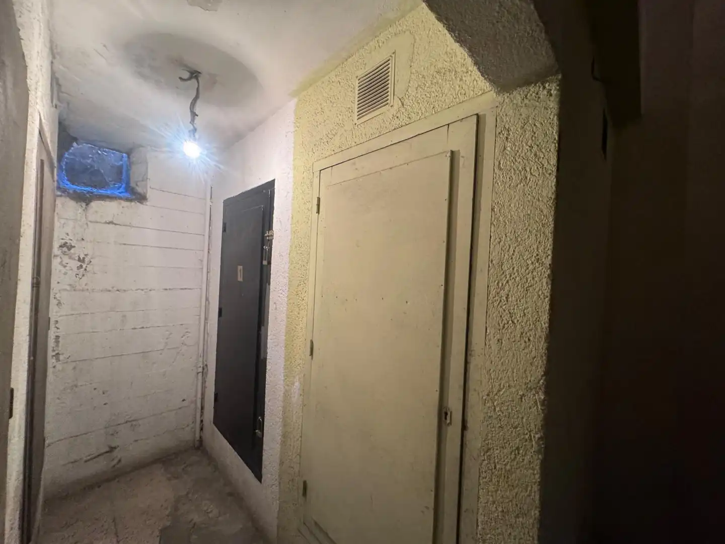 Wohnung zum Verkauf in Ponferrada mit Heizung, Abstellraum und Balkon