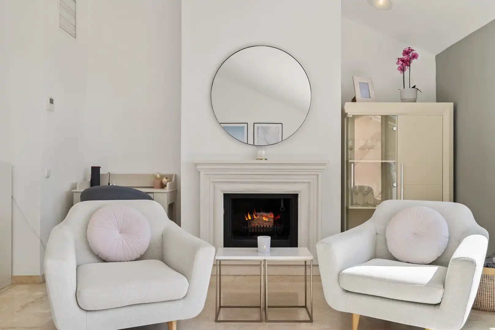 Sala de estar de Ático en venta en Mijas con Aire acondicionado, Terraza y Piscina