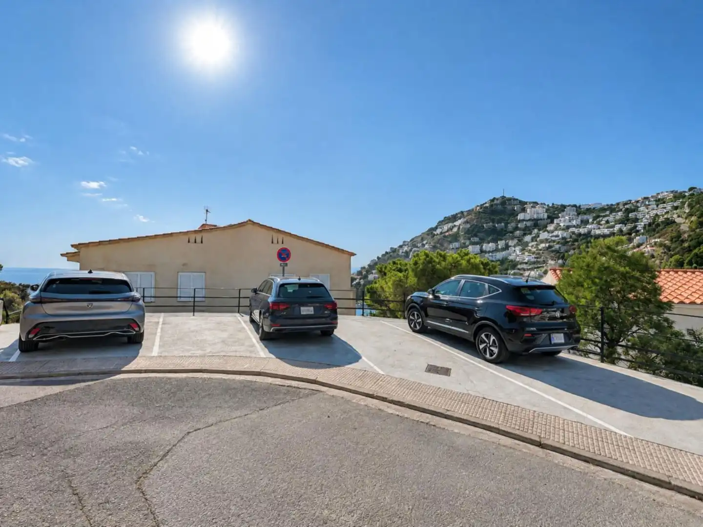 Parking of Flat for sale in Roses  with Heating and Terrace