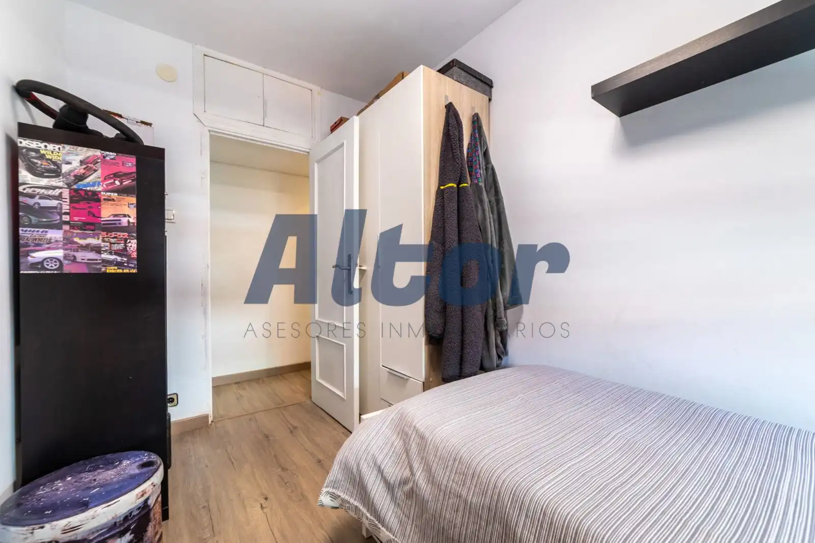 Schlafzimmer von Dachboden zum Verkauf in Madrid mit Klimaanlage, Heizung und Terrasse