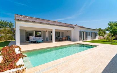 Piscina de Casa o xalet en venda en Campos amb Aire condicionat, Jardí privat i Terrassa