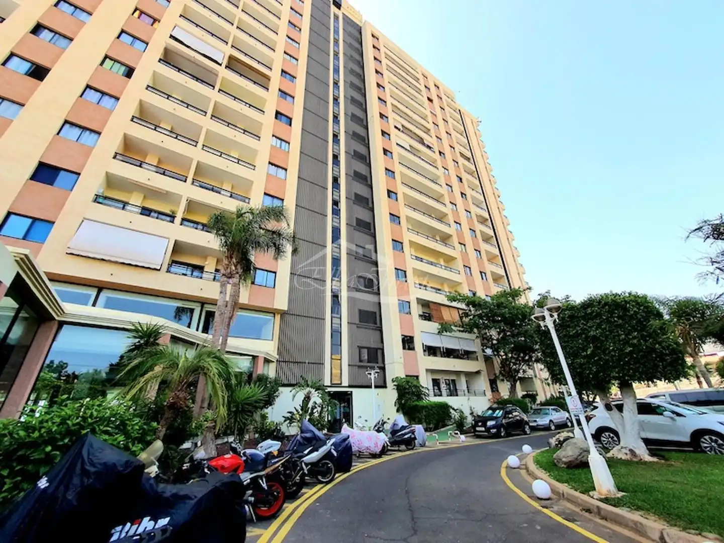 Exterior view of Flat for sale in Adeje  with Terrace, Swimming Pool and Furnished