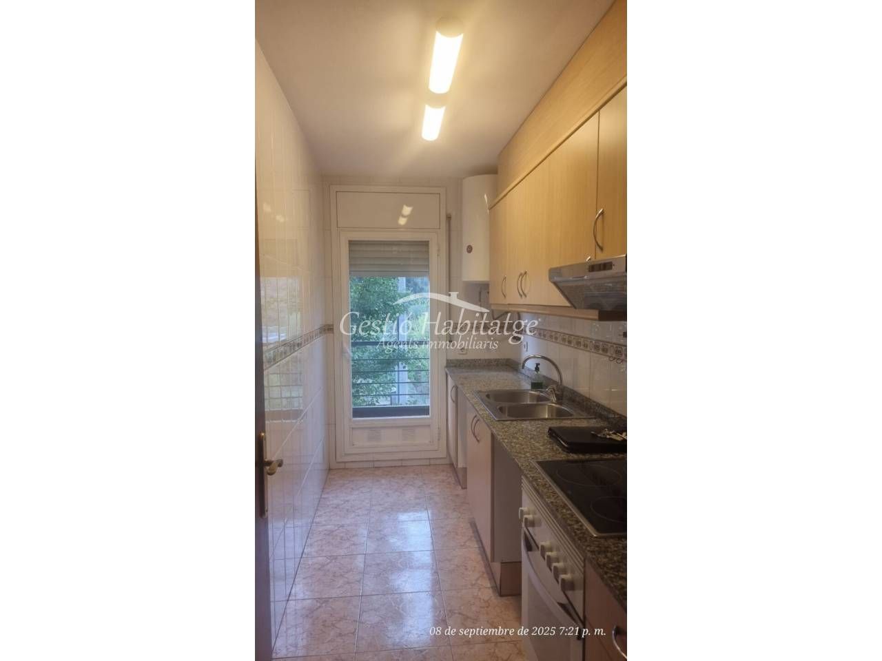 Cocina de Piso en venta en Vilalba Sasserra con Calefacción