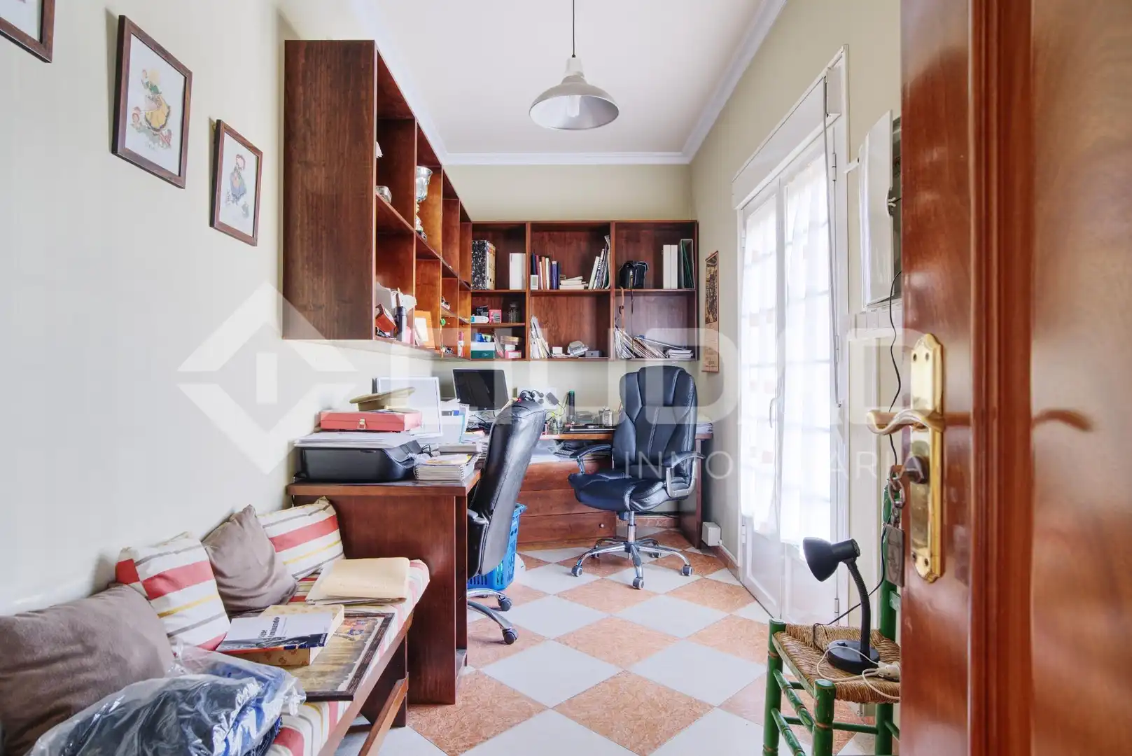 Sala d'estar de Local en venda en Utrera